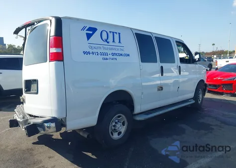 2022 Chevrolet Express Cargo Rwd 2500 Regular Wheelbase Wt z USA, uszkodzony, nr VIN 1GCWGAFP5N1269774